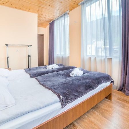 Hotel Gallery Mestia Eksteriør bilde